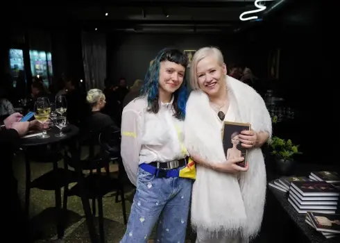 Daces Rukšānes grāmatas "Sarkanais un melnais, un baltais" atvēršana "Osiriss"; 09.12.2025.