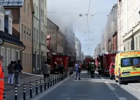 Ugunsgrēks Bruņinieku ielā