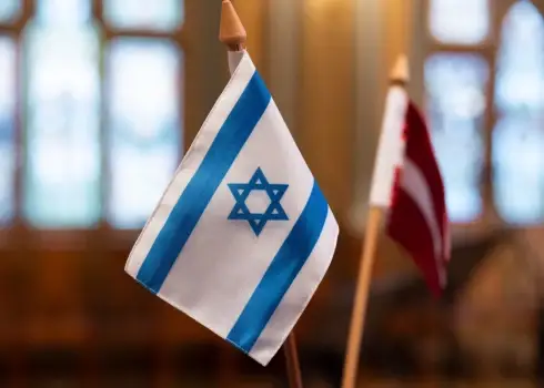 Aizvadītas Izraēlas neatkarības dienas svinības Rīgā