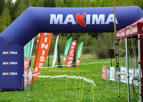 Vestienas pusē Latvijas čempionātā sacenšas simtiem orientieristu